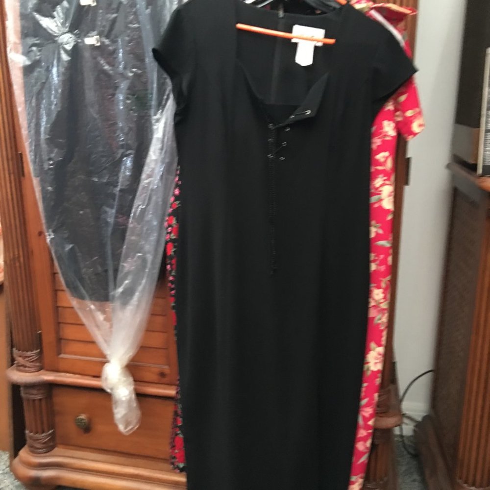 Anne & Nicole Black dress /sz.14 / lace-up front